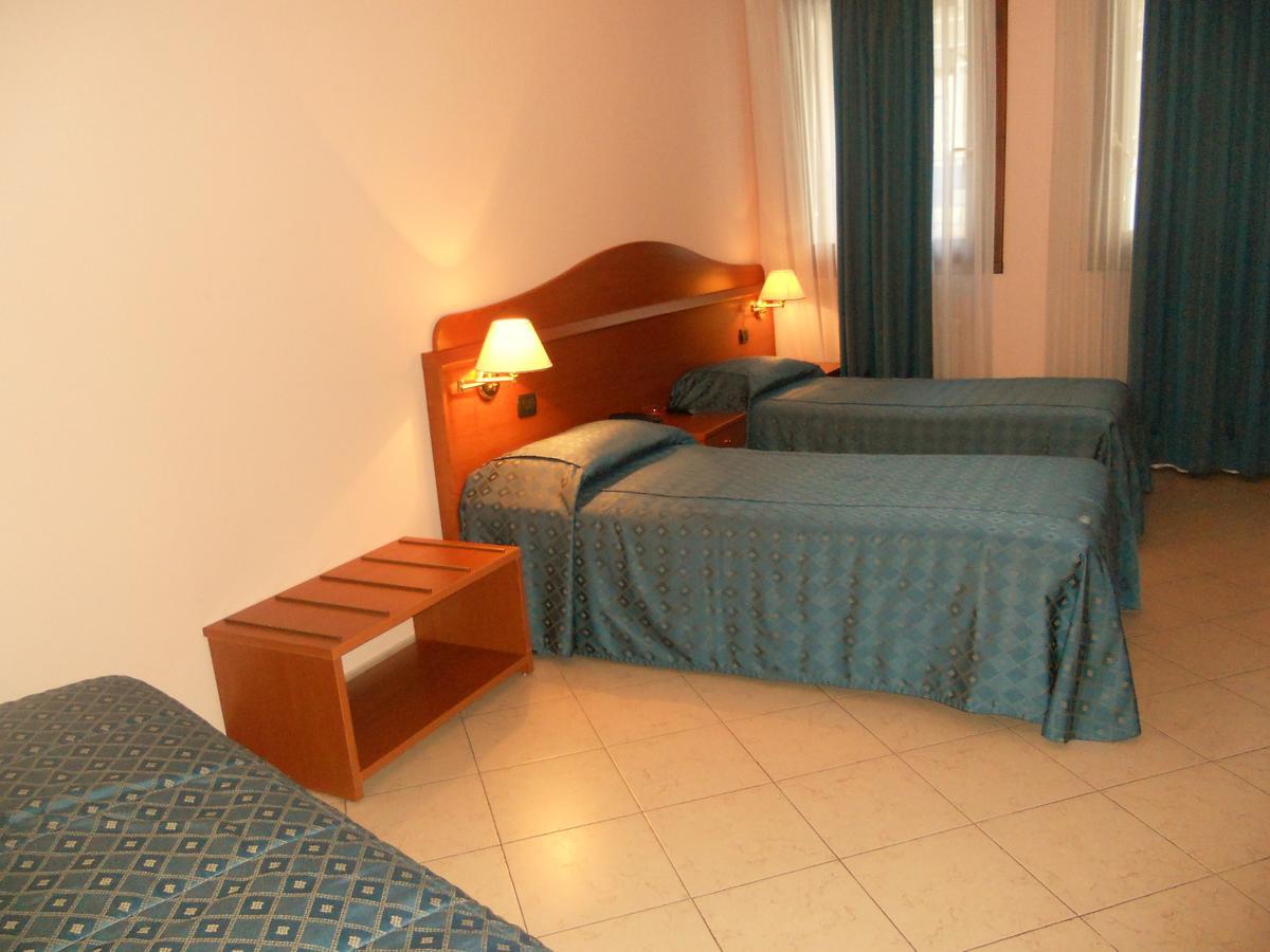 Hotel Italia Risorta 3*
