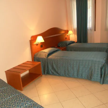 Italia Risorta Hotel Arsiero Exterior photo