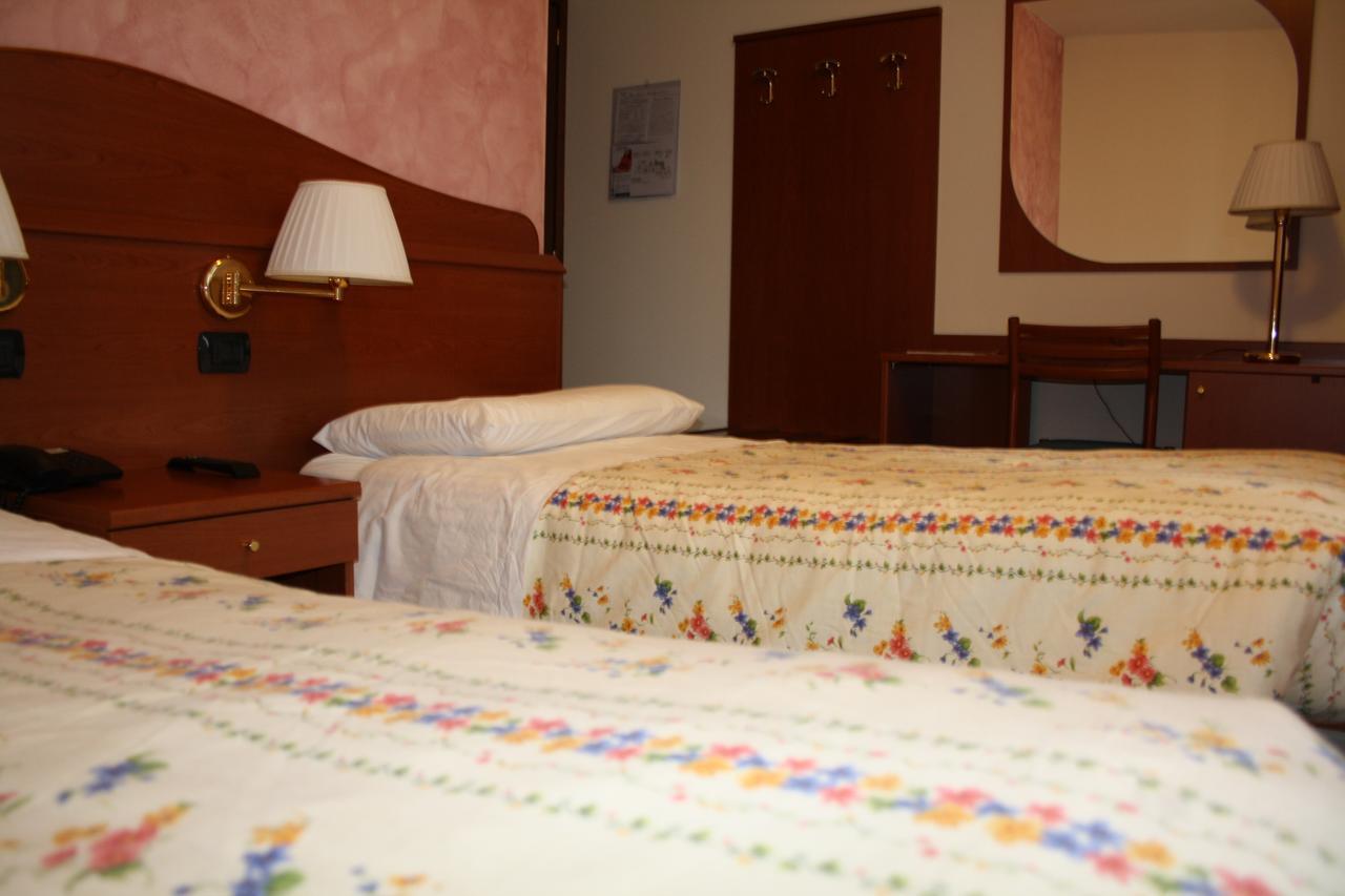 Hotel Italia Risorta 3*