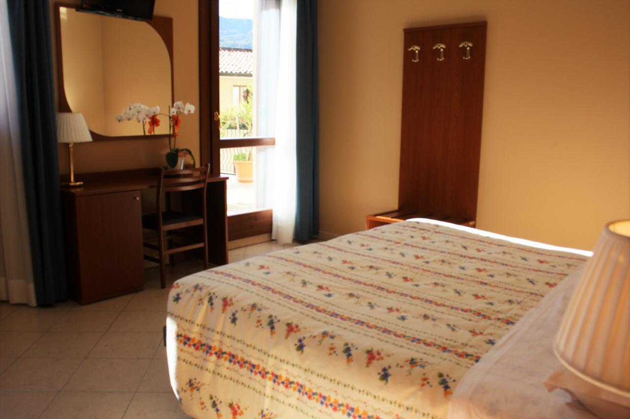 Hotel Italia Risorta 3*